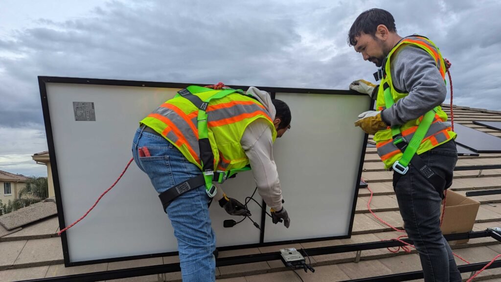 CalPacific Power team installing rooftop solar panels in the Bay Area for residential solar energy solutions and efficiency.